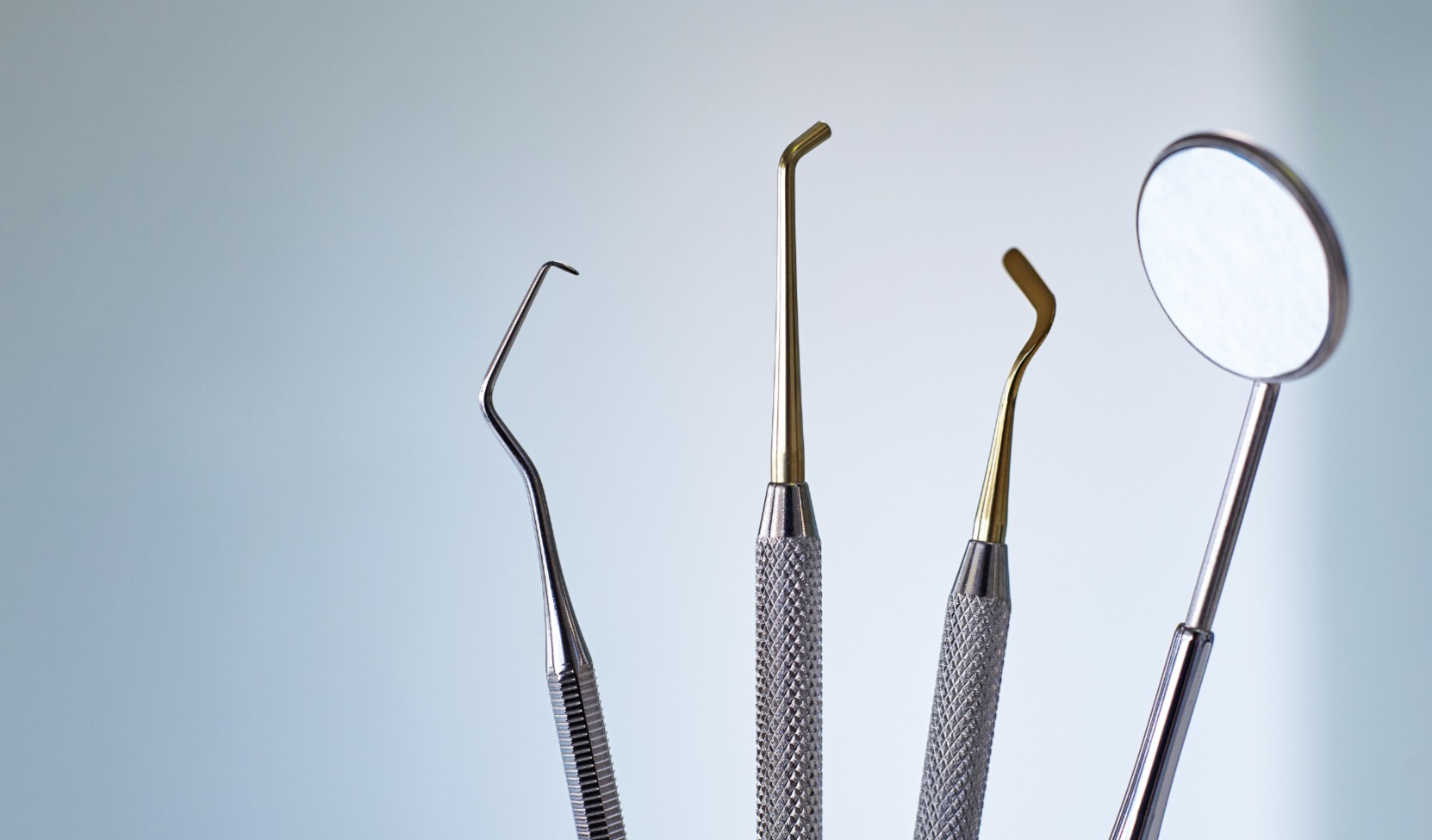 Odontologiniai instrumentai Riešuto klinikoje
